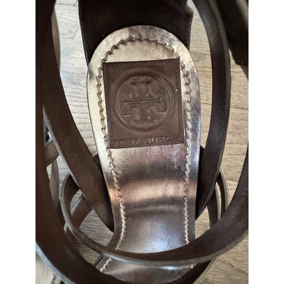 Tory Burch Heels Multiple Straps Silver Metallic Buckle Sandal Size 7.5M - Picture 4 of 8
